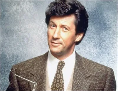 Dans quelle série est-il ?