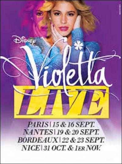 Violetta (alias Martina Stoessel) a fait un concert...