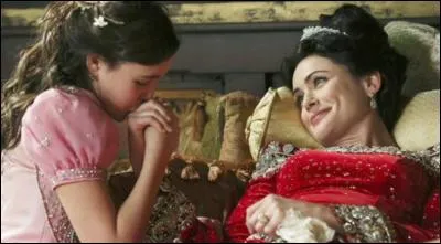 La mère de Blanche-Neige est-elle vraiment gentille ?