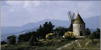 Qui a écrit "Lettres de mon moulin" ?