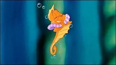 Et justement, ce matin-là, tout le royaume s'était réuni au palais pour assister à un événement très important. Une fête fantastique. La fille cadette du Roi des Mers venait d'avoir 16 ans, et pour l'occasion elle allait chanter de sa voix de cristal, dans un concert grandiose.
Le silence se fit dans la salle. Des trompettes retentirent. Un petit hippocampe fit son apparition et s'écria :