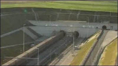 Quelle est la longueur du tunnel sous la Manche ?