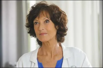 Qui est responsable des techniciens en identification criminelle (saisons 1 à 11) ?