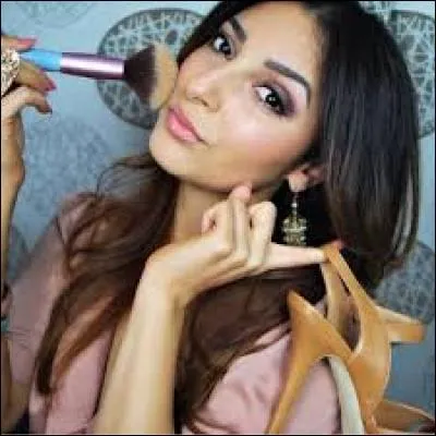 Une youtubeuse beauté encore très célèbre, c'est...