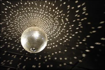 Quelle chanson fut un tube de "Début de soirée" ?