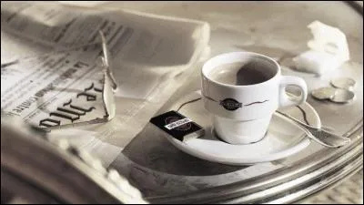 Quel est ce quotidien français créé en 1944, dont Pierre Lazareff fut directeur général et gérant de société ?