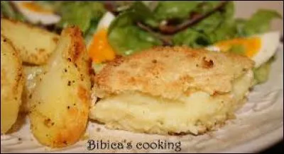 Marie Morel a "invent&eacute;" dans sa ferme de Normandie, Orne, un fromage au lait cru nomm&eacute; camembert, pourvu maintenant d'une AOC.