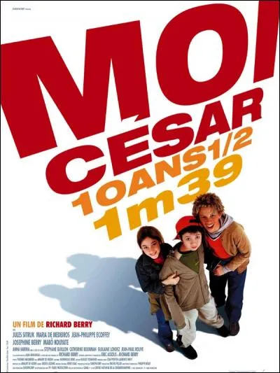 Dans le film "Moi César, 10 ans œ, 1m39", quel mensonge César et ses deux amis inventent-ils pour partir seuls en train à Londres ?