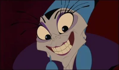 Bien évidemment, Yzma a voulu riposter... C'est fou tous ces gens qui parlent pour ne rien dire ! Ils n'ont toujours pas compris que quoi qu'il arrive celui qui a le dernier mot sera toujours MOI ? 
Toujours est-il que son speech long et ennuyeux m'a donné tout le temps de l'admirer et de constater qu'(e)...