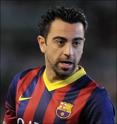 Xavi Hernandez est le joueur le plus capé de l'histoire du FC Barcelone. Au cours de sa carrière avec le Barça, il a joué :