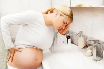 Enceinte, une femme aura de nombreux dégoûts et aussi des ______ matinales.