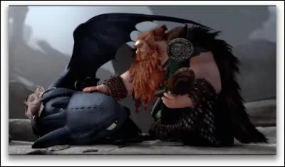 À la fin du film, de quelle couleur est la nouvelle prothèse de queue ?