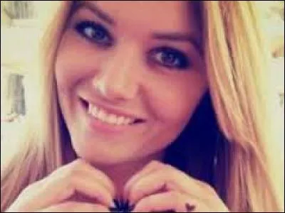 Qui est cette youtubeuse magnifique ?