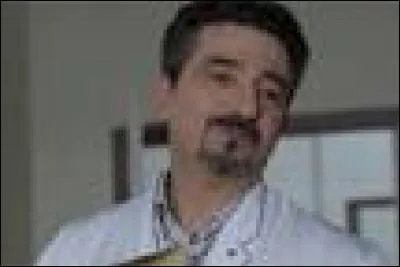 Comment s'appelle le docteur qui remplace Gabriel ?