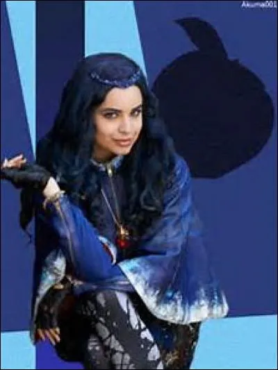 Quel personnage joue Sophia Carlson ?