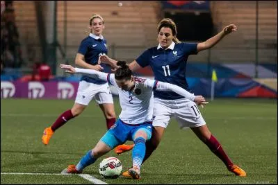 Qui est cette Bleue ?