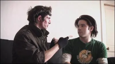 Comment doit être Raph pour pouvoir effacer le Visiteur ?