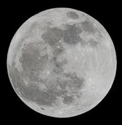 Qu'est-ce que la Lune ?