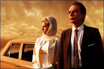 Ce film a été réalisé par Michael Polish, il réunit Billy Bob Thornton et Tea Leoni. Essayez de le nommer comme il faut !