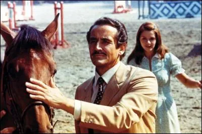 Dans "Parfum de femme", le capitaine Fausto Consolo est...