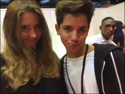 Qui est la YouTubeuse à côté de Sulivan ?