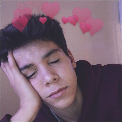 Sur quel réseau social a-t-il posté cette photo ?