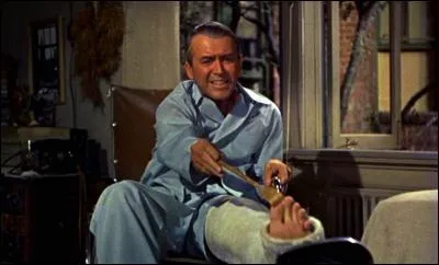 À la fin du film, l'homme se retrouve avec...