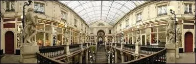 C'est le nom d'un célèbre passage nantais, cher au cinéaste Jacques Demy.