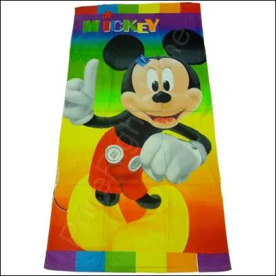 Simon sort, prend sa serviette et se _____.