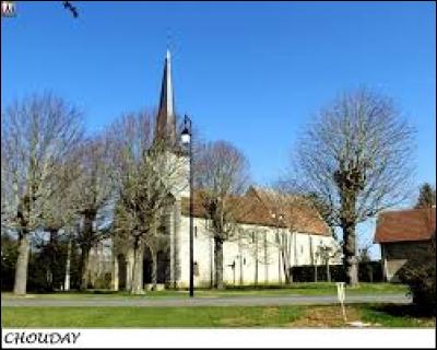 Commune du Centre-Val-de-Loire, dans la région naturelle de la Champagne Berrichonne, Chouday se trouve dans le département ...