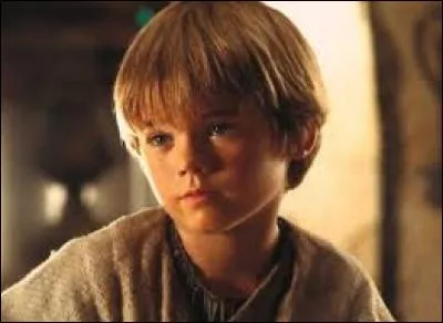Qui est l'acteur du petit Anakin ?