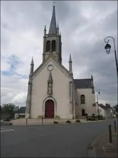 Commune des Pays-de-la-Loire, en Mayenne angevine, Saint-Aignan-sur-Ro&euml; se situe dans le d&eacute;partement ...