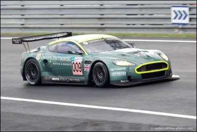 Quelle Aston Martin est la plus rapide sur le circuit de Top Gear anglais ?