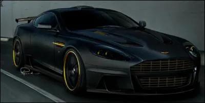 Par qui cette Aston Martin a-elle été préparée ?