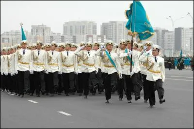 Kazakhstan - En quelle année le Kazakhstan devient-il un pays (après la dissolution de l'URSS) ?
