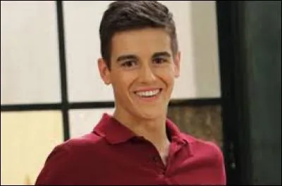 Quelqu'un propose à Daniel le premier rôle dans le spectacle de danse. Mais qui ?