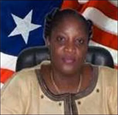 Porte-t-elle sur elle quelques "diamants du crime" ? Jewel Taylor fut la femme de l'homme fort d'un petit pays qui connu 10 années de guerre civile : lequel ?