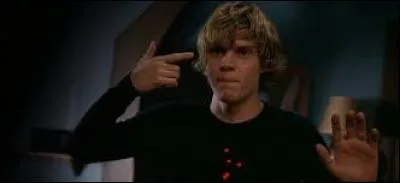 Combien Tate tue-t-il de personnes ?