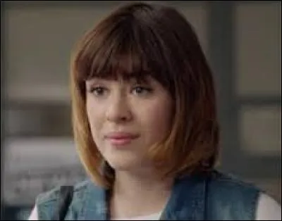 Zoé décide se faire...