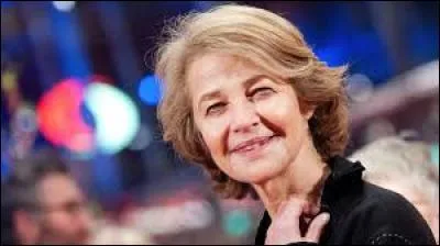 Révélée par Visconti, cette actrice au regard bleu acier fut pendant plusieurs années l'épouse de Jean-Michel Jarre.