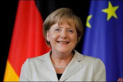 En quelle année Angela Merkel a-t-elle été élue chancelière fédérale de l'Allemagne ?