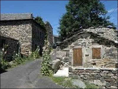Village de l'arrondissement du Puy-en-Velay, Champclause se situe dans le nouvelle r&eacute;gion ...