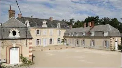 Voici le prieur&eacute; de Lombreuil. Village Loir&eacute;tain, dans la r&eacute;gion agricole du G&acirc;tinais pauvre, il se situe en r&eacute;gion ...