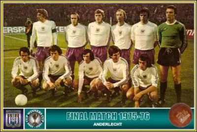Anderlecht a remporté la première Coupe d'Europe de l'histoire belge en 1976, en Coupe des Coupes, face à qui était-ce ?