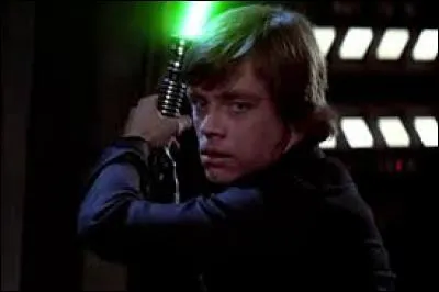 L'acteur qui a joué Luke Skywalker (épisodes IV, V, VI et VII) s'appelle Mark Hamill.
