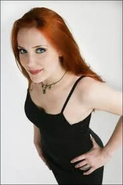 De quel groupe vient cette chanteuse ?