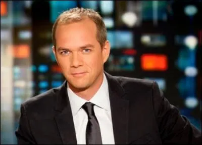 Sur quelle chaîne Julien Arnaud est-il le joker à la présentation du journal de 20 h en semaine ?