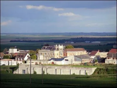 "Argile calcaire" ou "calcaire argileux" ! Ces deux synonymes correspondent au département...
