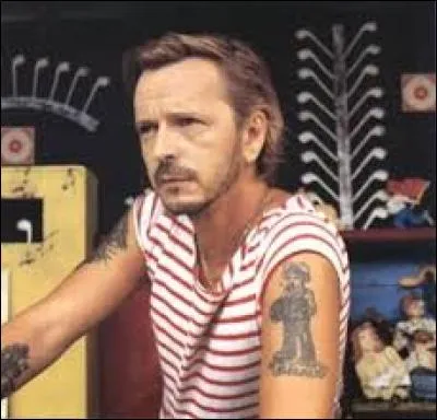 Dans quelle chanson de Renaud peut-on entendre les paroles suivantes : "C'est pas l'homme qui prend la mer / C'est la mer qui prend l'homme / Moi, la mer, elle m'a pris / Je m'souviens, un mardi" ?