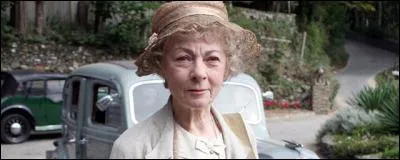 A qui doit-on le roman "Miss Marple au Club du Mardi", publié en 1932 ?